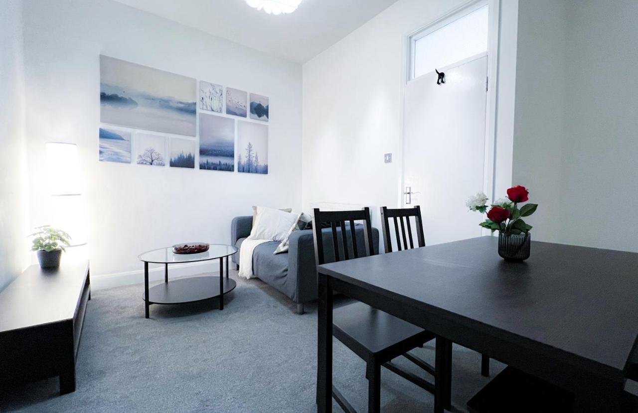 Ferienwohnung Stylish 3 Bed Flat With Garden London Exterior foto