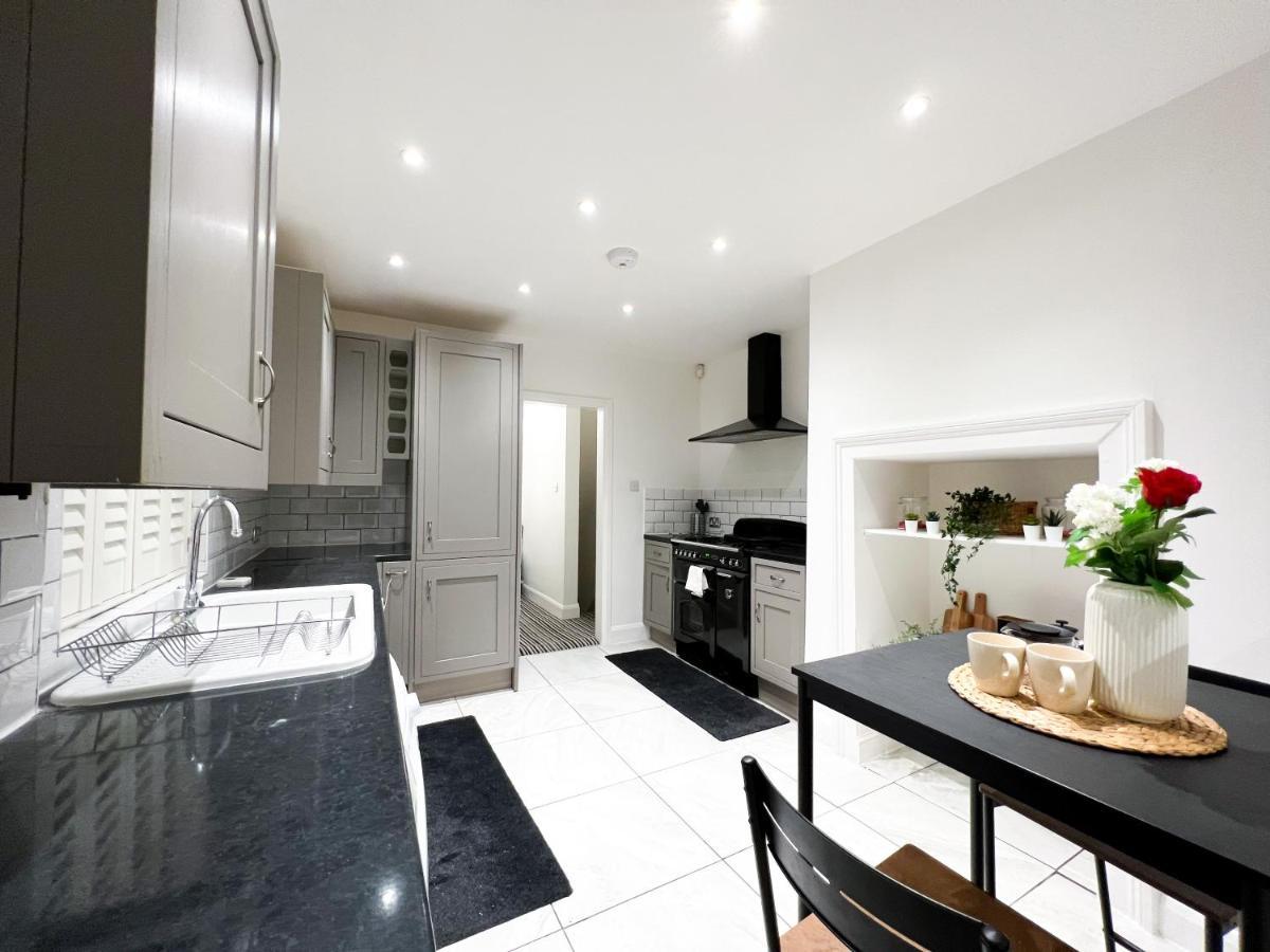 Ferienwohnung Stylish 3 Bed Flat With Garden London Exterior foto